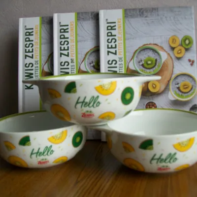 Lot 3 bols à oreilles " Zespri "